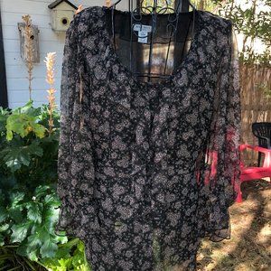 Nine West woman 100% Silk Top 14W